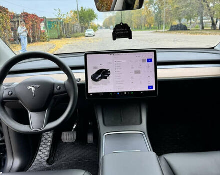 Тесла Model Y 2023 в Белой Церкве на Automoto.ua Серый Тесла Model Y, объемом двигателя 0 л и пробегом 19 тыс. км за 26900 $, фото 10 на Automoto.ua