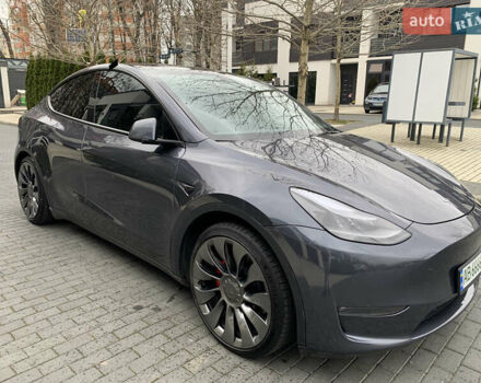 Серый Тесла Model Y, объемом двигателя 0 л и пробегом 24 тыс. км за 35000 $, фото 7 на Automoto.ua