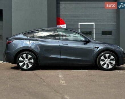 Серый Тесла Model Y, объемом двигателя 0 л и пробегом 32 тыс. км за 31999 $, фото 23 на Automoto.ua