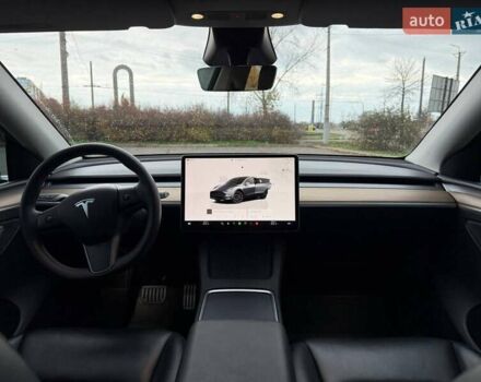 Сірий Тесла Model Y, об'ємом двигуна 0 л та пробігом 70 тис. км за 31500 $, фото 42 на Automoto.ua