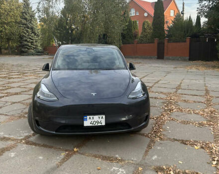 Серый Тесла Model Y, объемом двигателя 0 л и пробегом 6 тыс. км за 31800 $, фото 2 на Automoto.ua