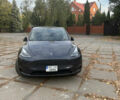 Серый Тесла Model Y, объемом двигателя 0 л и пробегом 6 тыс. км за 31800 $, фото 2 на Automoto.ua