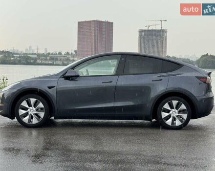 Серый Тесла Model Y, объемом двигателя 0 л и пробегом 66 тыс. км за 27900 $, фото 6 на Automoto.ua