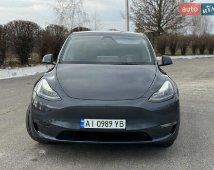 Серый Тесла Model Y, объемом двигателя 0 л и пробегом 46 тыс. км за 27500 $, фото 1 на Automoto.ua