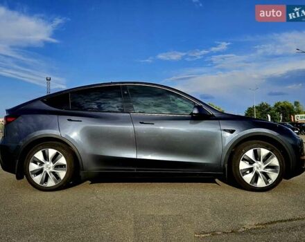 Серый Тесла Model Y, объемом двигателя 0 л и пробегом 34 тыс. км за 28300 $, фото 11 на Automoto.ua