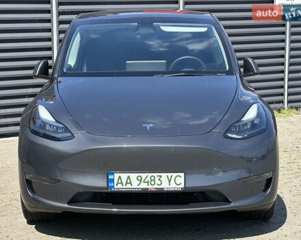 Серый Тесла Model Y, объемом двигателя 0 л и пробегом 34 тыс. км за 27000 $, фото 3 на Automoto.ua