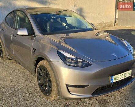 Серый Тесла Model Y, объемом двигателя 0 л и пробегом 1 тыс. км за 38000 $, фото 5 на Automoto.ua
