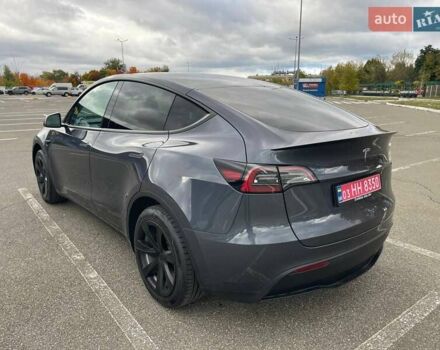 Серый Тесла Model Y, объемом двигателя 0 л и пробегом 51 тыс. км за 28900 $, фото 8 на Automoto.ua