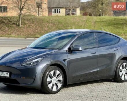 Серый Тесла Model Y, объемом двигателя 0 л и пробегом 15 тыс. км за 32000 $, фото 13 на Automoto.ua