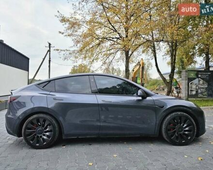 Серый Тесла Model Y, объемом двигателя 0 л и пробегом 32 тыс. км за 29500 $, фото 7 на Automoto.ua
