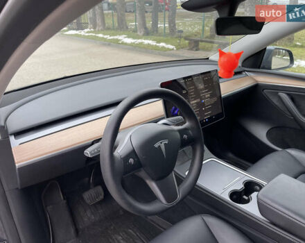 Серый Тесла Model Y, объемом двигателя 0 л и пробегом 35 тыс. км за 29200 $, фото 17 на Automoto.ua