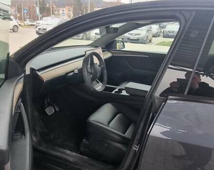 Сірий Тесла Model Y, об'ємом двигуна 0 л та пробігом 52 тис. км за 30000 $, фото 7 на Automoto.ua