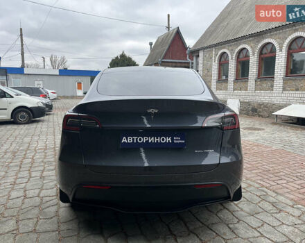 Серый Тесла Model Y, объемом двигателя 0 л и пробегом 10 тыс. км за 41000 $, фото 4 на Automoto.ua