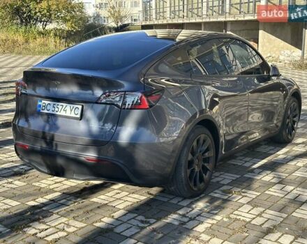 Серый Тесла Model Y, объемом двигателя 0 л и пробегом 35 тыс. км за 26700 $, фото 6 на Automoto.ua