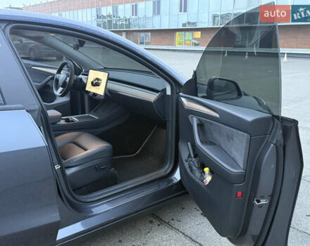 Сірий Тесла Model Y, об'ємом двигуна 0 л та пробігом 34 тис. км за 35000 $, фото 21 на Automoto.ua