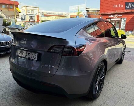 Серый Тесла Model Y, объемом двигателя 0 л и пробегом 20 тыс. км за 42900 $, фото 5 на Automoto.ua