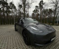 Серый Тесла Model Y, объемом двигателя 0 л и пробегом 22 тыс. км за 32000 $, фото 2 на Automoto.ua
