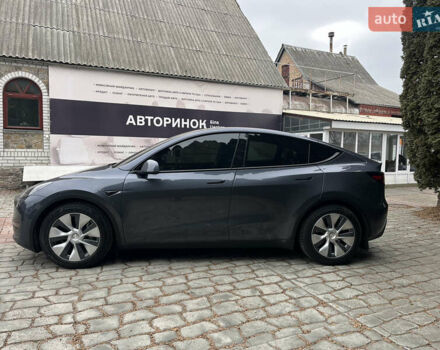 Серый Тесла Model Y, объемом двигателя 0 л и пробегом 10 тыс. км за 41000 $, фото 6 на Automoto.ua