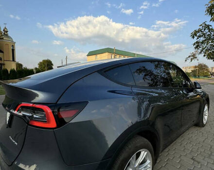 Серый Тесла Model Y, объемом двигателя 0 л и пробегом 31 тыс. км за 36500 $, фото 4 на Automoto.ua