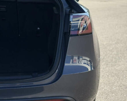 Серый Тесла Model Y, объемом двигателя 0 л и пробегом 46 тыс. км за 28300 $, фото 19 на Automoto.ua