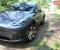 Серый Тесла Model Y, объемом двигателя 0 л и пробегом 3 тыс. км за 39000 $, фото 1 на Automoto.ua