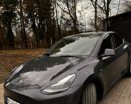 Серый Тесла Model Y, объемом двигателя 0 л и пробегом 63 тыс. км за 26000 $, фото 1 на Automoto.ua