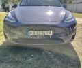 Серый Тесла Model Y, объемом двигателя 0 л и пробегом 300 тыс. км за 32000 $, фото 1 на Automoto.ua