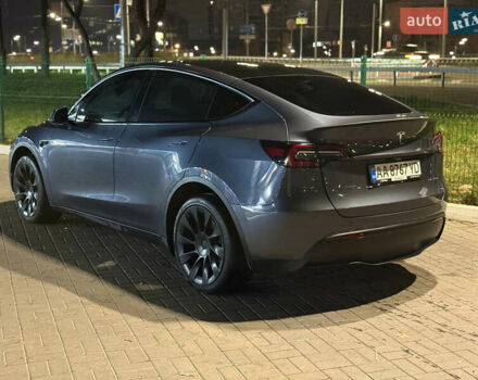 Серый Тесла Model Y, объемом двигателя 0 л и пробегом 72 тыс. км за 29999 $, фото 1 на Automoto.ua