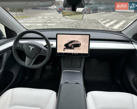 Сірий Тесла Model Y, об'ємом двигуна 0 л та пробігом 26 тис. км за 25999 $, фото 56 на Automoto.ua