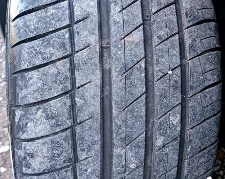 Серый Тесла Model Y, объемом двигателя 0.33 л и пробегом 43 тыс. км за 33333 $, фото 5 на Automoto.ua