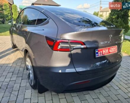 Серый Тесла Model Y, объемом двигателя 0 л и пробегом 29 тыс. км за 33500 $, фото 9 на Automoto.ua