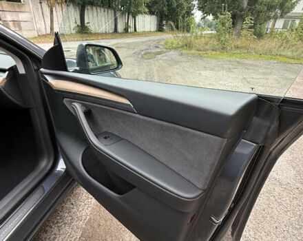 Сірий Тесла Model Y, об'ємом двигуна 0 л та пробігом 101 тис. км за 25000 $, фото 7 на Automoto.ua