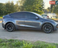 Серый Тесла Model Y, объемом двигателя 0 л и пробегом 10 тыс. км за 29000 $, фото 2 на Automoto.ua