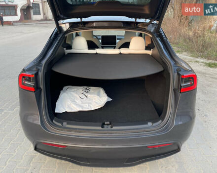 Сірий Тесла Model Y, об'ємом двигуна 0 л та пробігом 23 тис. км за 34700 $, фото 15 на Automoto.ua