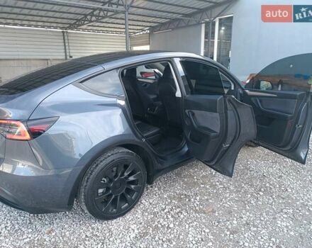 Серый Тесла Model Y, объемом двигателя 0 л и пробегом 43 тыс. км за 33333 $, фото 36 на Automoto.ua