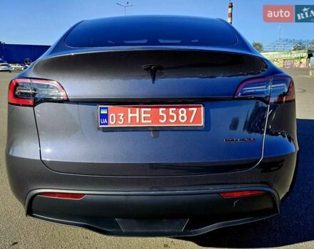 Серый Тесла Model Y, объемом двигателя 0 л и пробегом 29 тыс. км за 27900 $, фото 10 на Automoto.ua