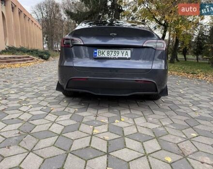 Тесла Model Y 2023 в Ровно на Automoto.ua Серый Тесла Model Y, объемом двигателя 0 л и пробегом 30 тыс. км за 30000 $, фото 25 на Automoto.ua