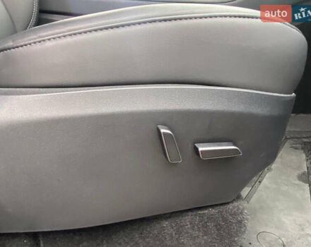 Серый Тесла Model Y, объемом двигателя 0 л и пробегом 26 тыс. км за 39000 $, фото 31 на Automoto.ua