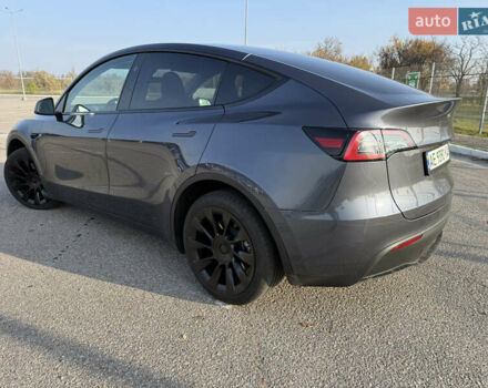 Сірий Тесла Model Y, об'ємом двигуна 0 л та пробігом 18 тис. км за 27500 $, фото 5 на Automoto.ua