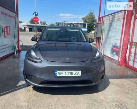 Серый Тесла Model Y, объемом двигателя 0 л и пробегом 11 тыс. км за 37500 $, фото 1 на Automoto.ua