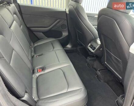 Серый Тесла Model Y, объемом двигателя 0 л и пробегом 60 тыс. км за 29000 $, фото 16 на Automoto.ua