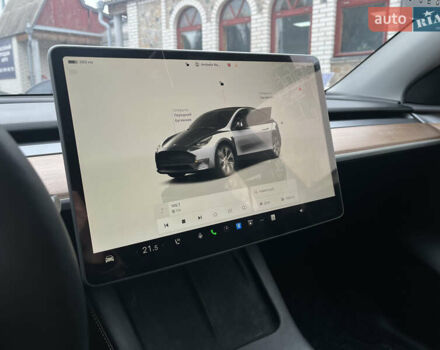 Серый Тесла Model Y, объемом двигателя 0 л и пробегом 10 тыс. км за 41000 $, фото 15 на Automoto.ua