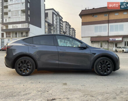 Сірий Тесла Model Y, об'ємом двигуна 0 л та пробігом 23 тис. км за 34700 $, фото 12 на Automoto.ua