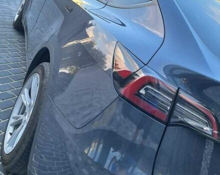 Сірий Тесла Model Y, об'ємом двигуна 0 л та пробігом 29 тис. км за 33999 $, фото 5 на Automoto.ua