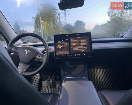 Серый Тесла Model Y, объемом двигателя 0 л и пробегом 107 тыс. км за 27000 $, фото 11 на Automoto.ua
