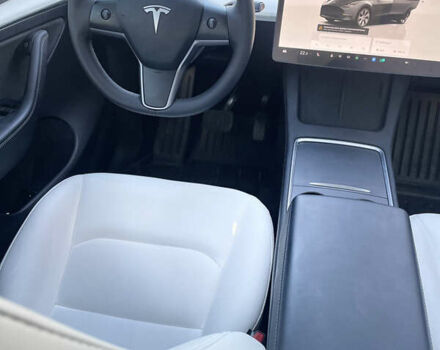 Сірий Тесла Model Y, об'ємом двигуна 0 л та пробігом 43 тис. км за 28500 $, фото 108 на Automoto.ua