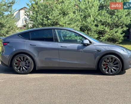 Серый Тесла Model Y, объемом двигателя 0 л и пробегом 36 тыс. км за 30300 $, фото 6 на Automoto.ua