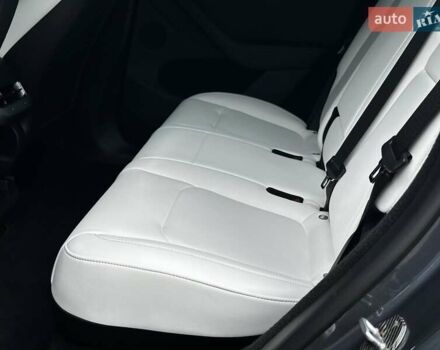 Серый Тесла Model Y, объемом двигателя 0 л и пробегом 32 тыс. км за 31999 $, фото 14 на Automoto.ua