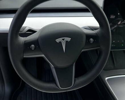 Серый Тесла Model Y, объемом двигателя 0 л и пробегом 55 тыс. км за 26900 $, фото 44 на Automoto.ua