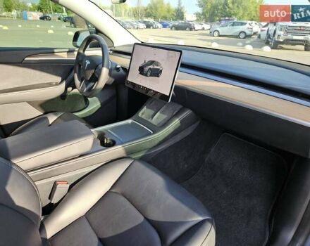 Серый Тесла Model Y, объемом двигателя 0 л и пробегом 34 тыс. км за 28300 $, фото 25 на Automoto.ua